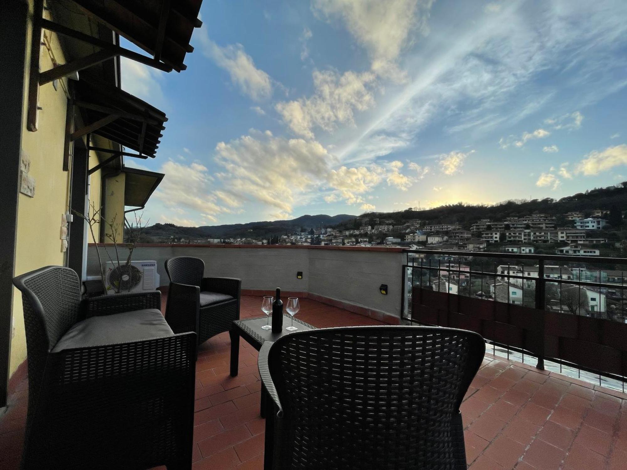 Sesto Piano Apartment 인사이사인발드아노 외부 사진